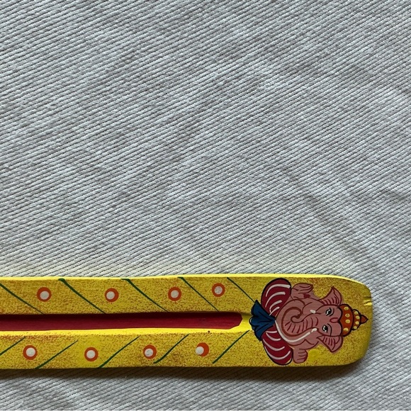 Ganesh handmade incense holder - Picture 2 of 7